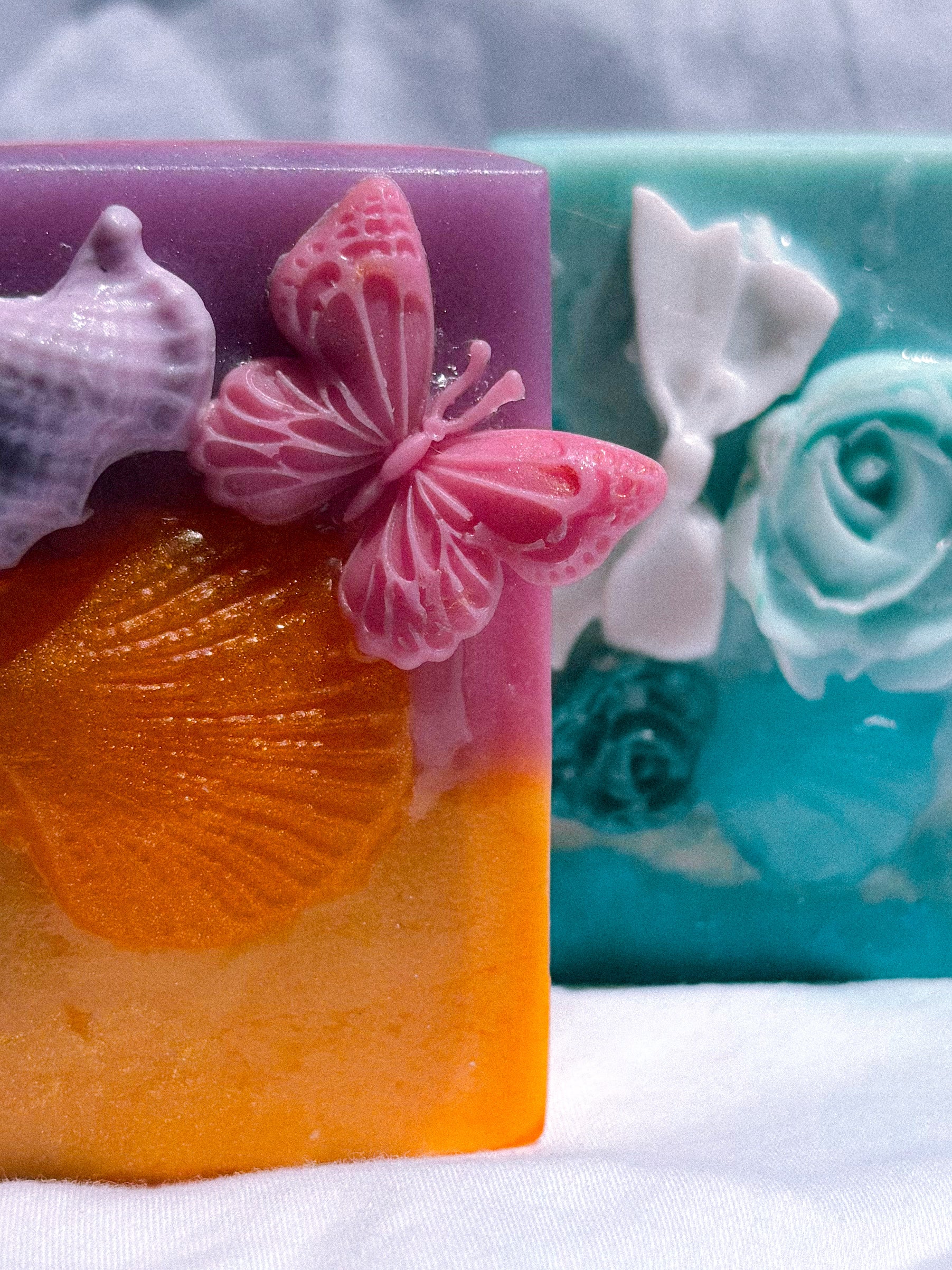Flor de Sabonete • Embellished Bar Soap