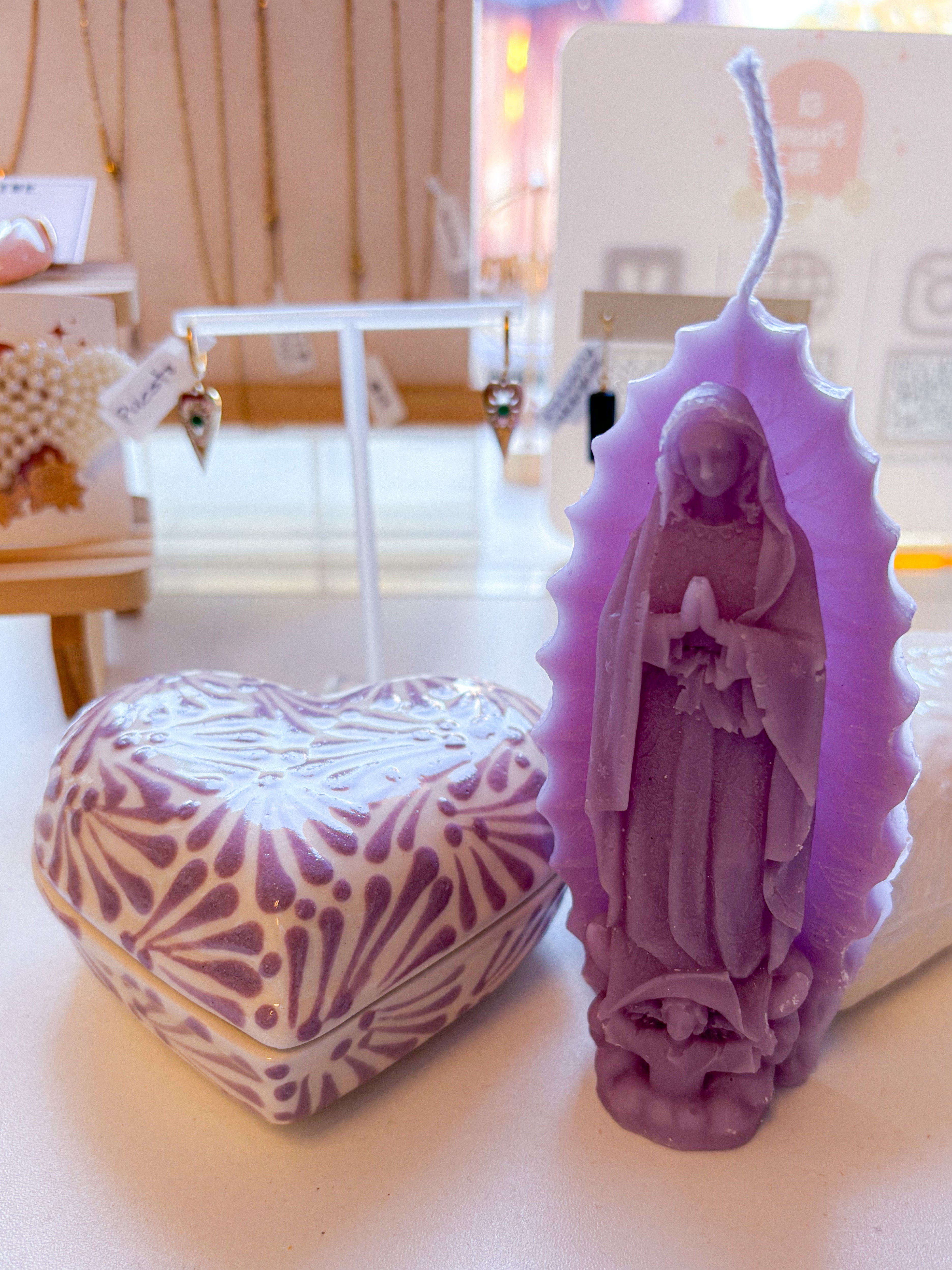 Seasonal Nossa Senhora market candles