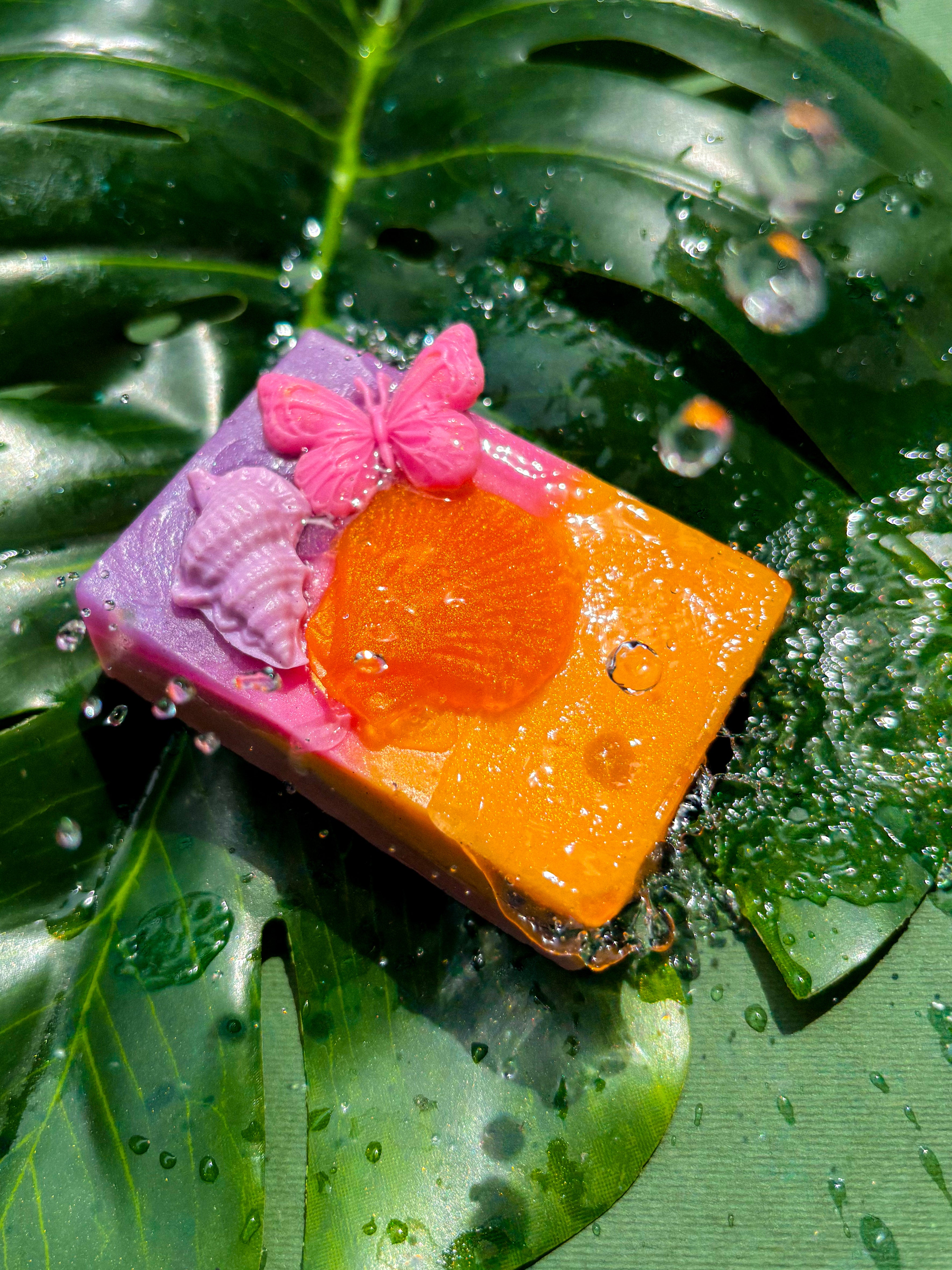 Flor de Sabonete • Embellished Bar Soap