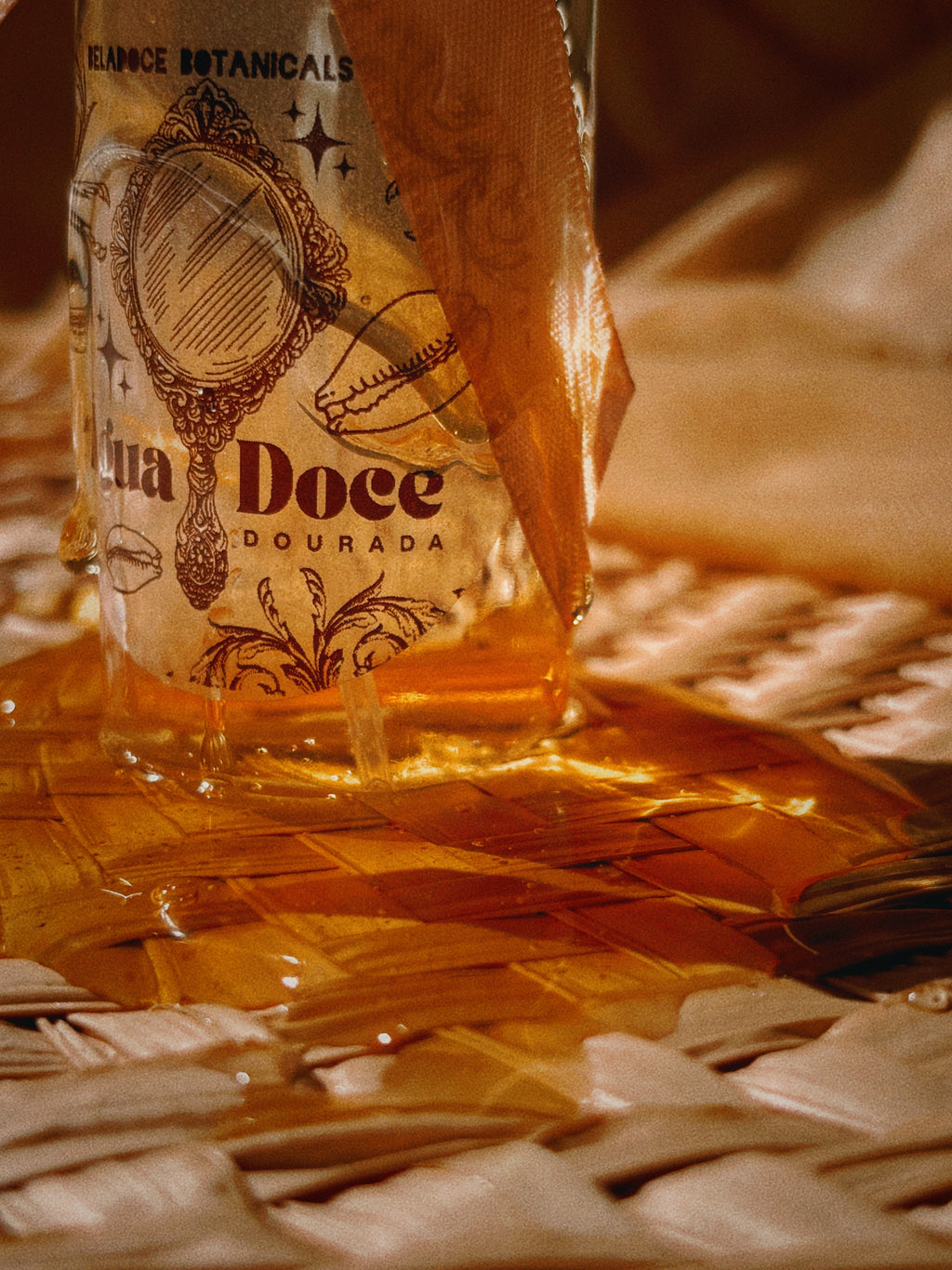 Água Doce {DOURADA} Perfume