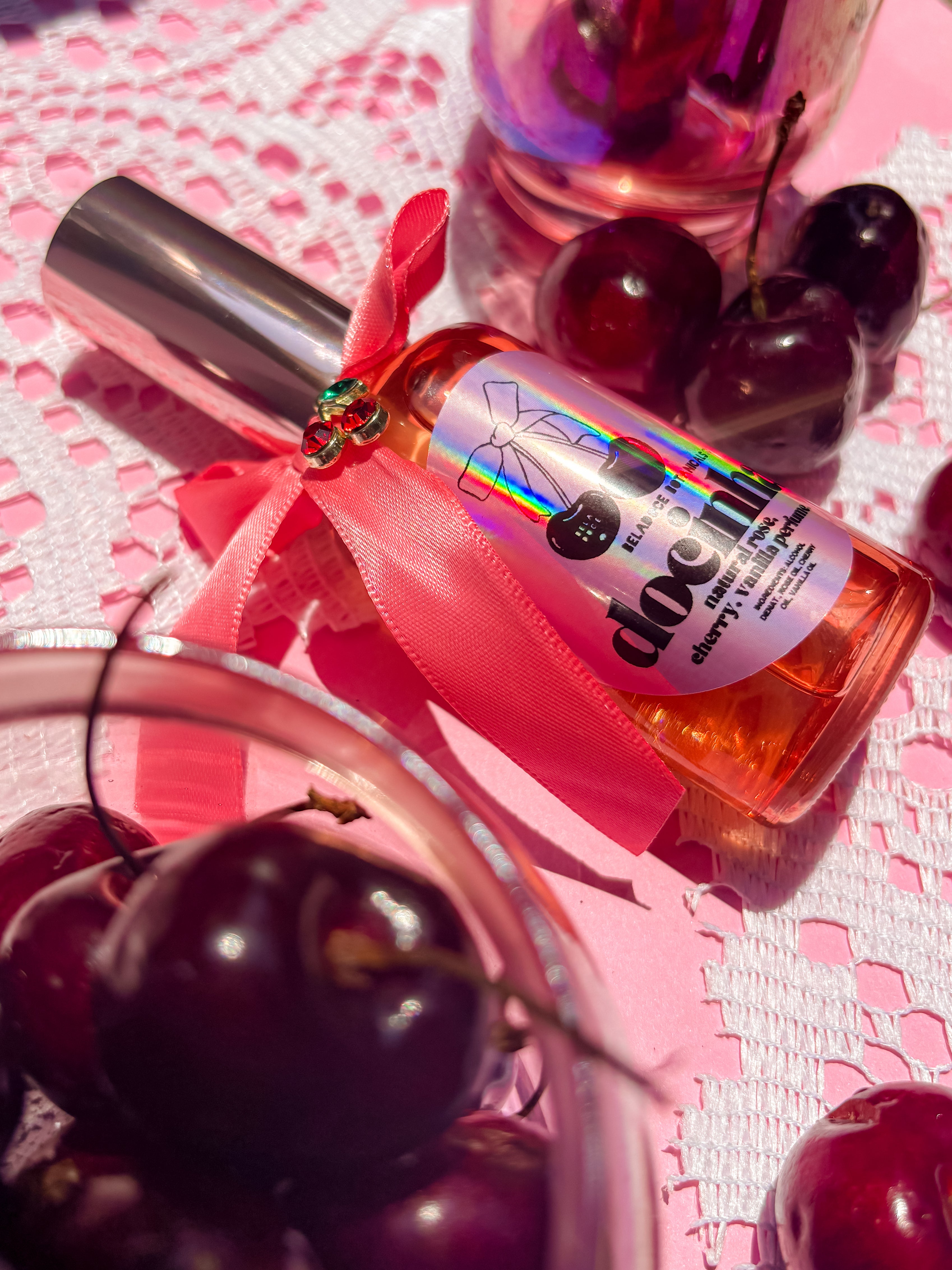 Support Latina owned business indie skincare | where to buy Brazilian skincare | best organic shimmer oil | cherry perfume | Brazilian beauty secret | Brazilian perfume | @shop_beladoce | Beladoce botanicals | Beladoce botanicals Docinha | Latina entrepreneurs | Latina owned skincare | Latina skincare | small batch skincare | hydrating Brazilian skincare | organic Brazilian skincare | natural Brazilian skincare | açaí skincare | clean formula | Brazilian skincare for sensitive skin | plant based skincare  