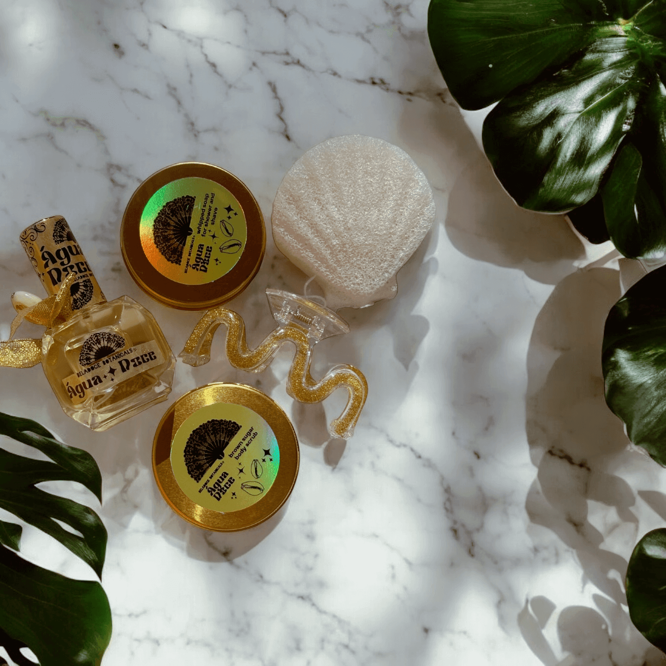 Divine Shine Água Doce Perfume + Bath Body Gift Set