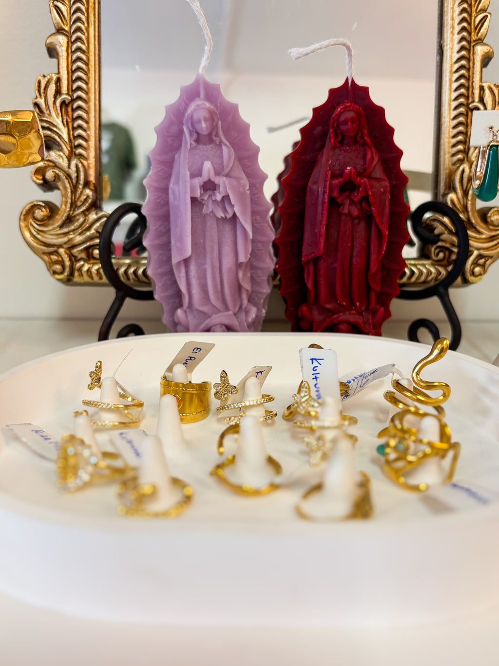 Seasonal Nossa Senhora market candles