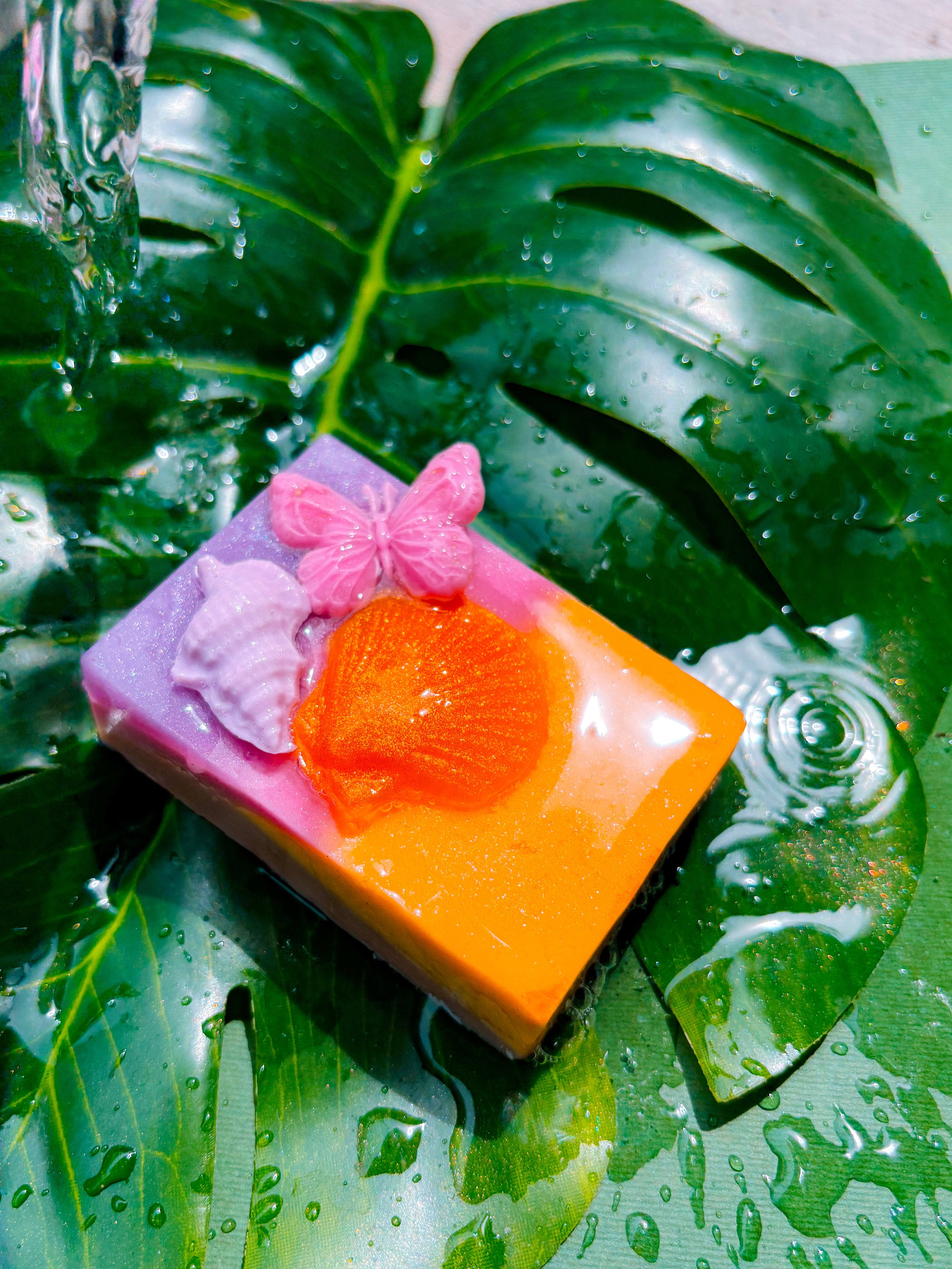 Flor de Sabonete • Embellished Bar Soap