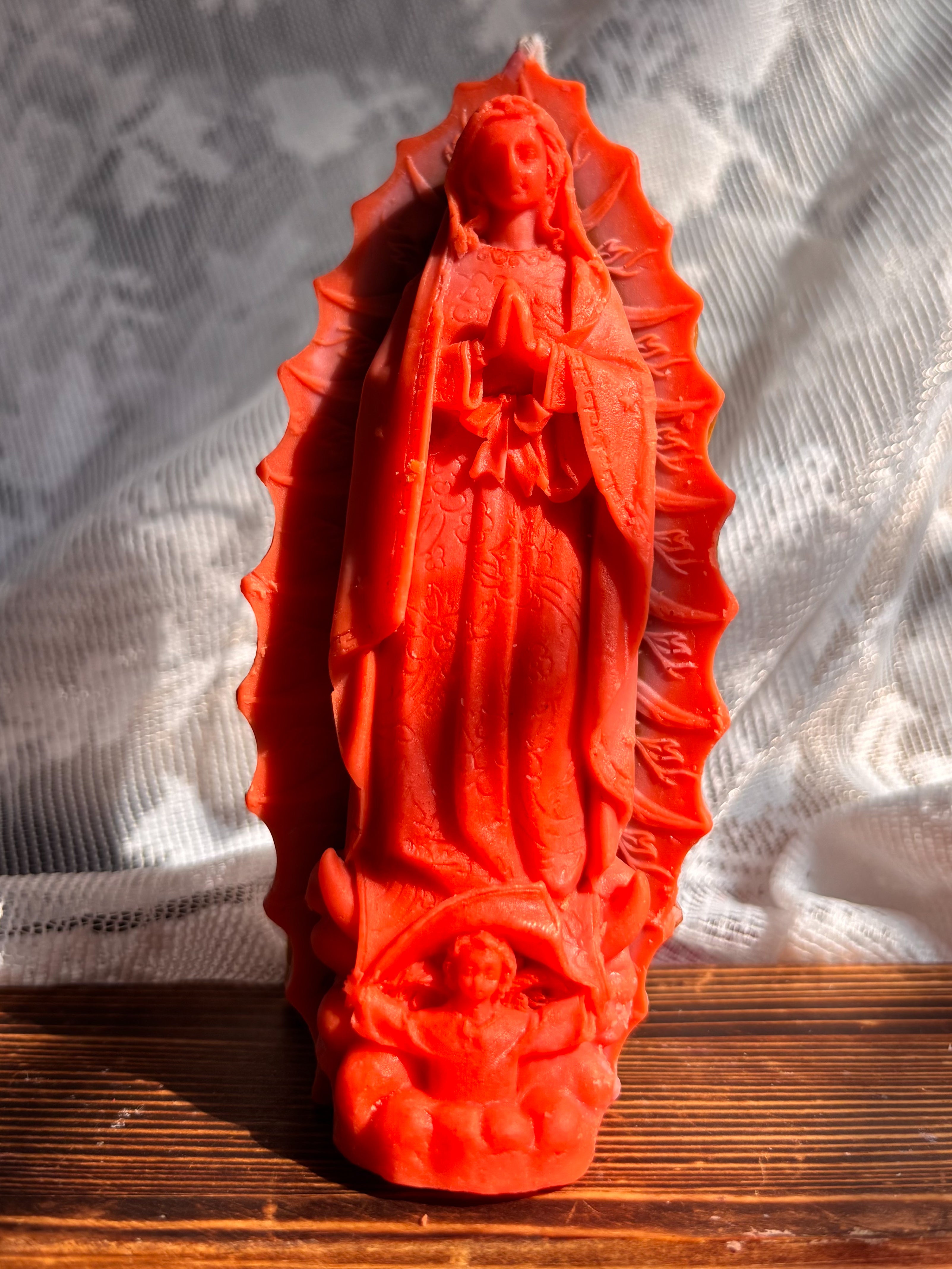 Seasonal Nossa Senhora market candles