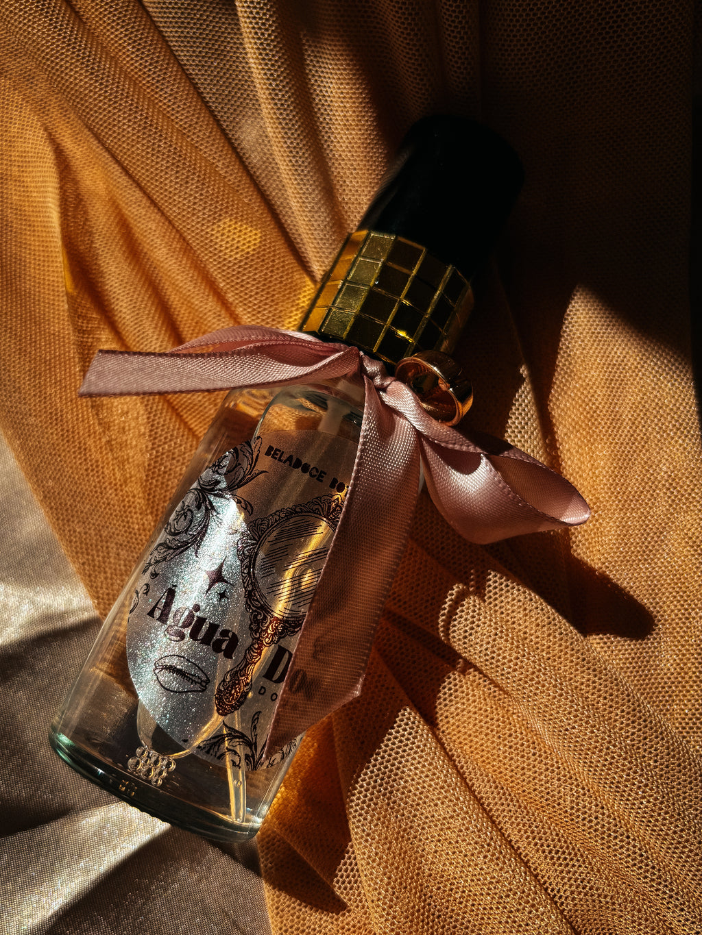 Água Doce {DOURADA} Perfume