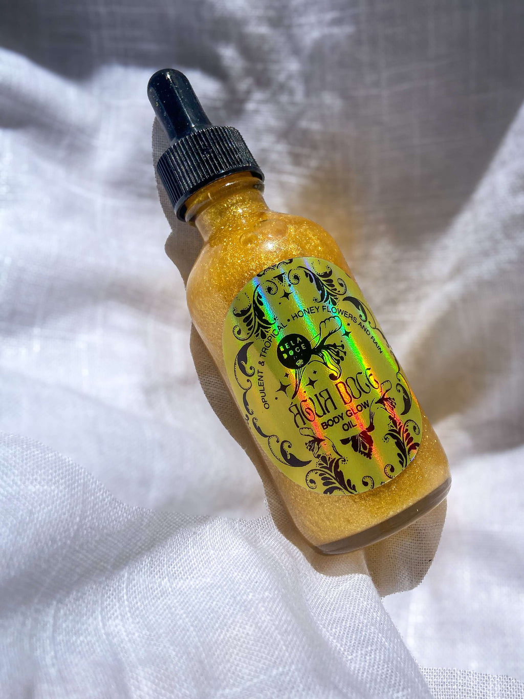 Support Latina owned business | indie skincare | where to buy Brazilian skincare | best organic shimmer oil | beladoce agua Doce  | Brazilian beauty secrets | Brazilian beauty | @shop_beladoce | Beladoce botanicals | Beladoce botanicals  shimmer oil | Latina entrepreneurs | Latina owned skincare | honey scent perfume  | small batch skincare | hydrating Brazilian skincare | organic Brazilian skincare | best natural Brazilian skincare | glow oil | clean formula | Brazilian  sensitive skin | beladoce doce Mel 