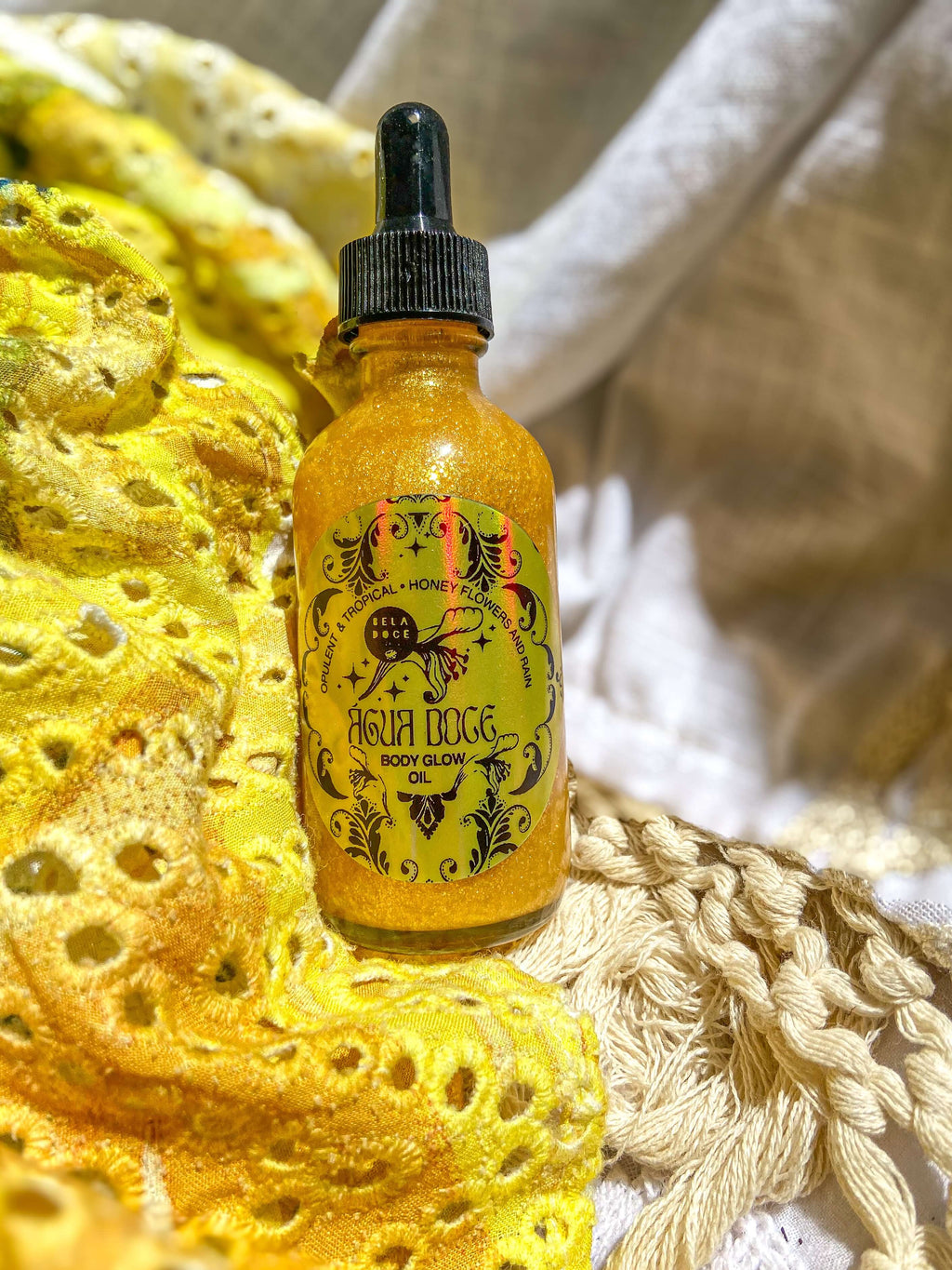 Support Latina owned business | indie skincare | where to buy Brazilian skincare | best organic shimmer oil | beladoce agua Doce  | Brazilian beauty secrets | Brazilian beauty | @shop_beladoce | Beladoce botanicals | Beladoce botanicals  shimmer oil | Latina entrepreneurs | Latina owned skincare | honey scent perfume  | small batch skincare | hydrating Brazilian skincare | organic Brazilian skincare | best natural Brazilian skincare | glow oil | clean formula | Brazilian  sensitive skin | beladoce doce Mel 