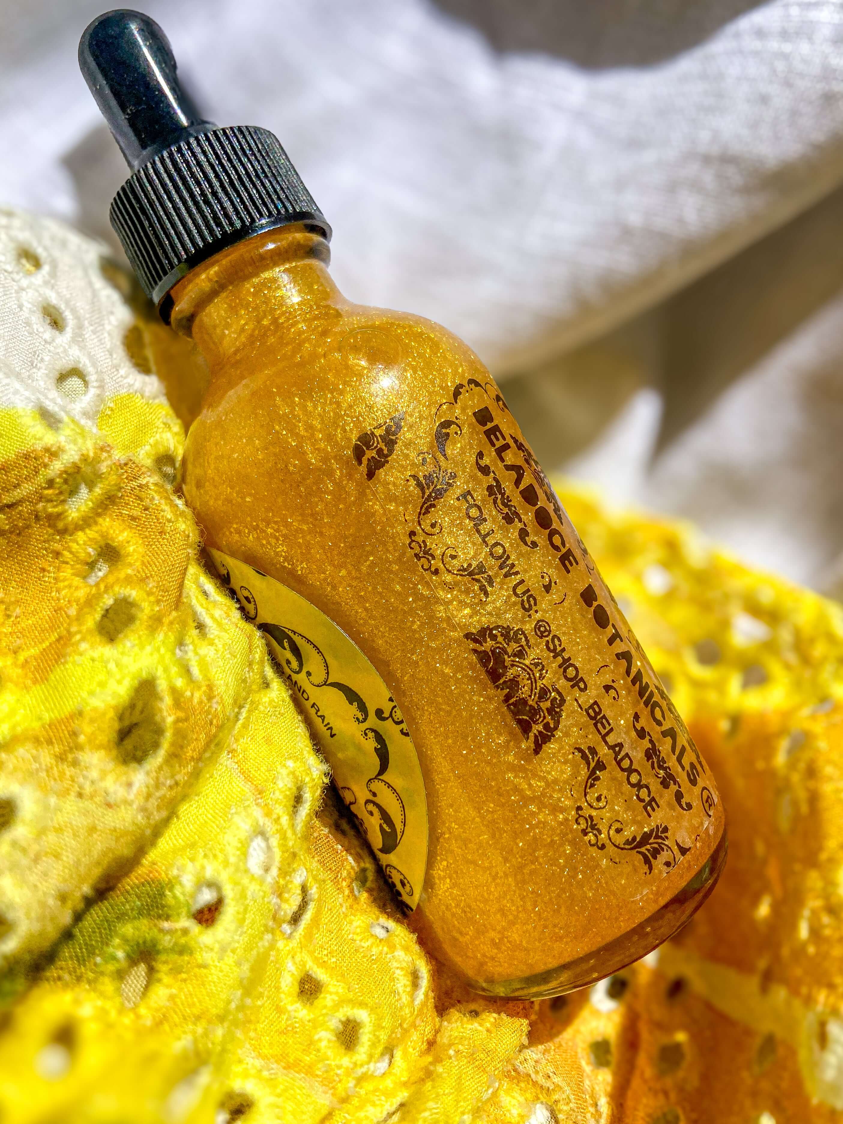 Support Latina owned business | indie skincare | where to buy Brazilian skincare | best organic shimmer oil | beladoce agua Doce  | Brazilian beauty secrets | Brazilian beauty | @shop_beladoce | Beladoce botanicals | Beladoce botanicals  shimmer oil | Latina entrepreneurs | Latina owned skincare | honey scent perfume  | small batch skincare | hydrating Brazilian skincare | organic Brazilian skincare | best natural Brazilian skincare | glow oil | clean formula | Brazilian  sensitive skin | beladoce doce Mel 