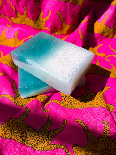 Blue Velvet Serum Facial Soap